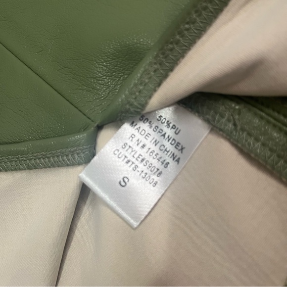 WINDSOR - High Rise Slit - Mini Skirt - Green - Women’s S - Picture 6 of 10